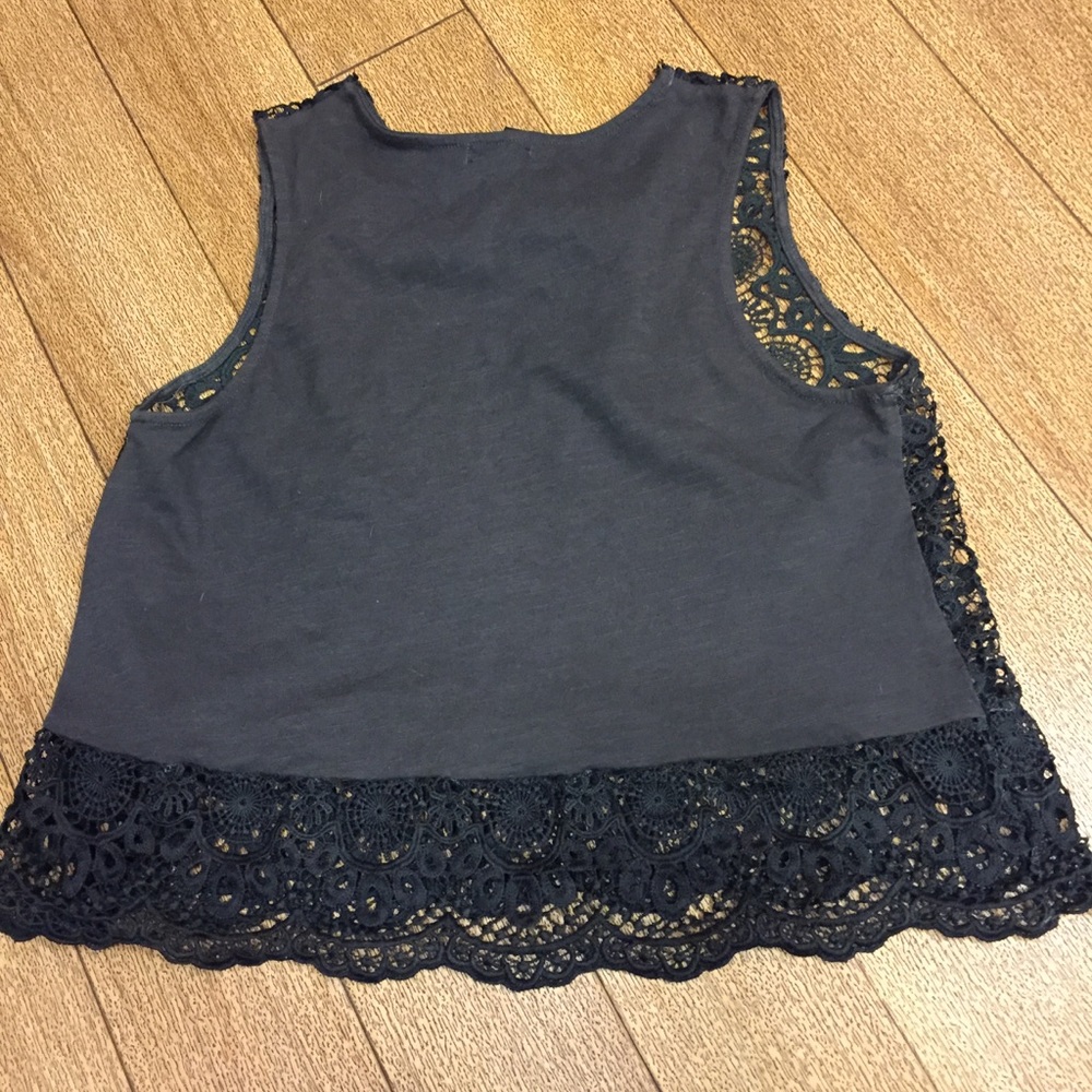 🎊🎊🎊 Rue 21 black lace crop top - Picture 5 of 5